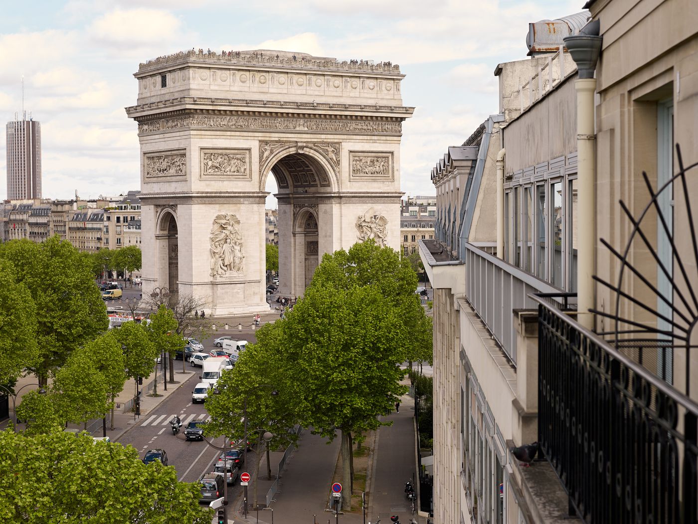 Grand-Hotel-Champs-Elysees-General-view-9