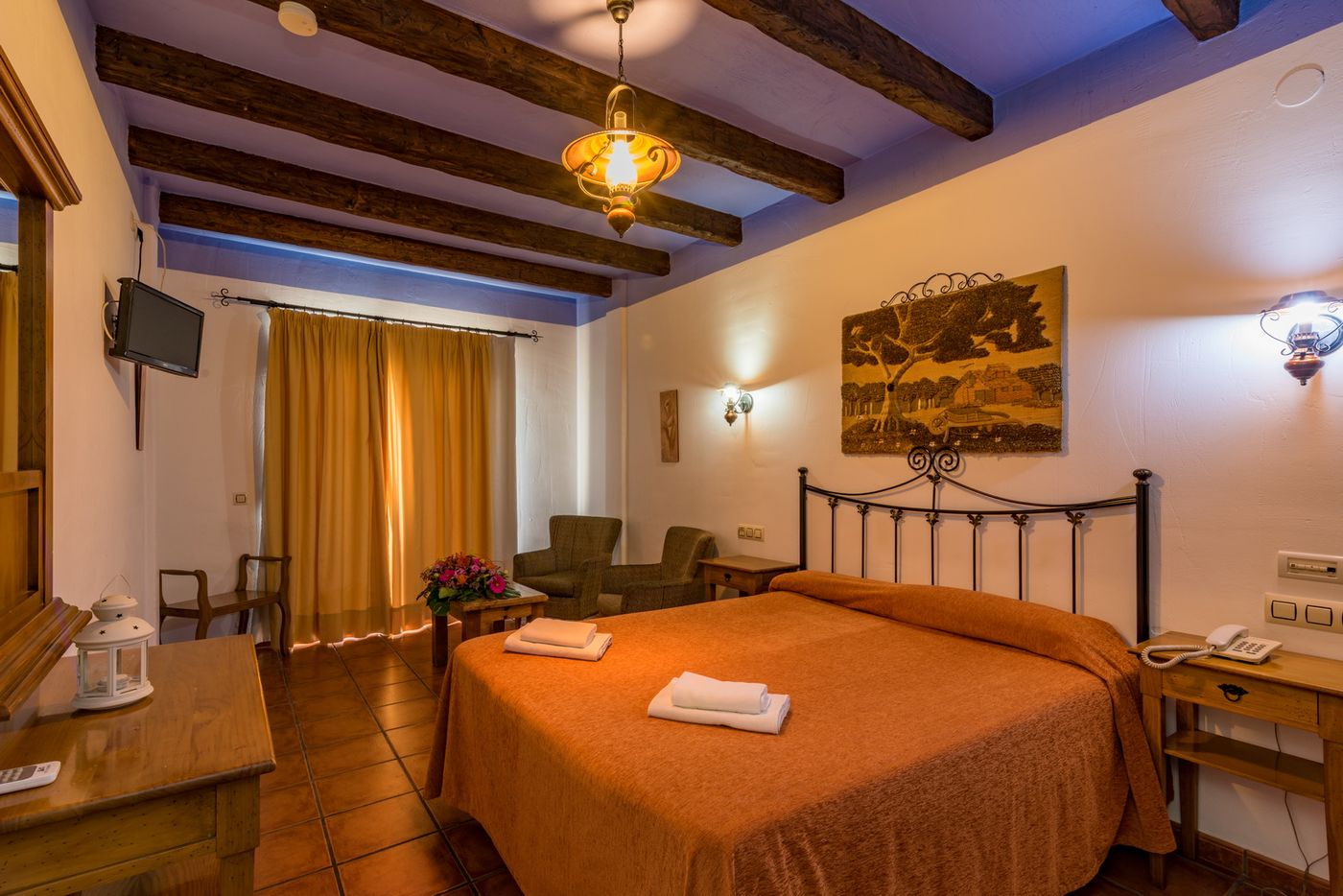 Rural-Almazara-Hotel-Room-8