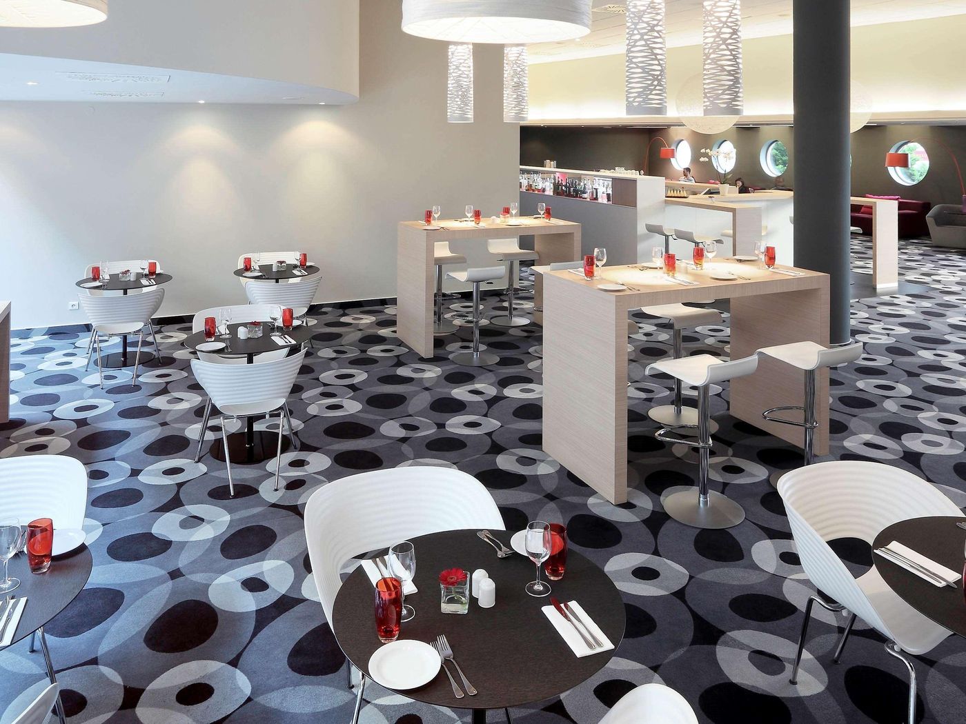 Novotel-Wenceslas-Square-Restaurant-14