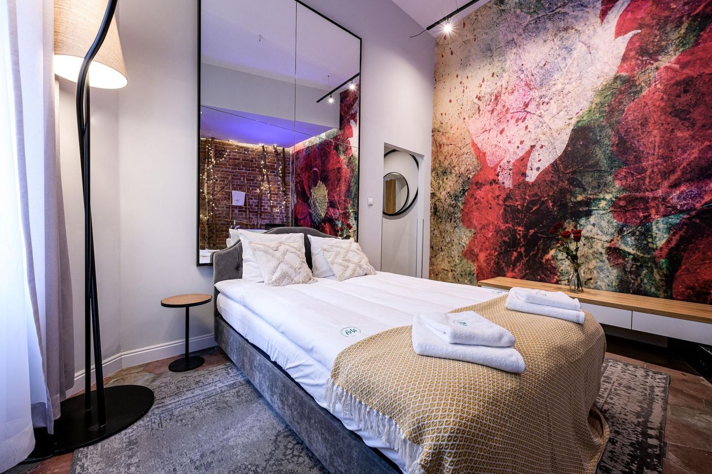 Arts-Apartments-Room-29