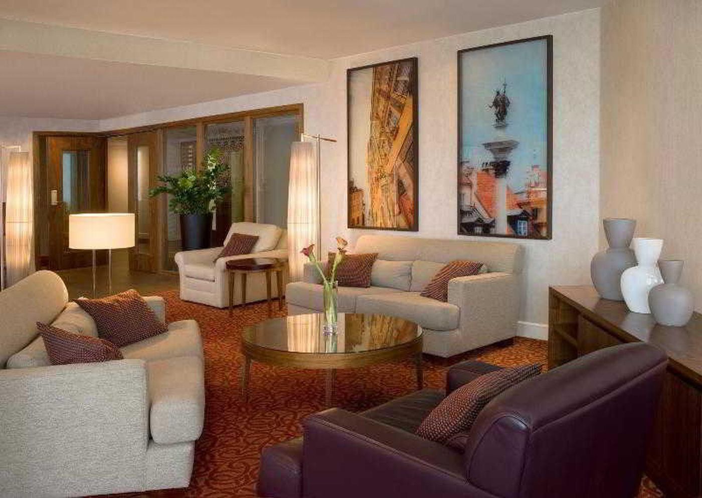 Sheraton-Warsaw-Hotel-Room-22