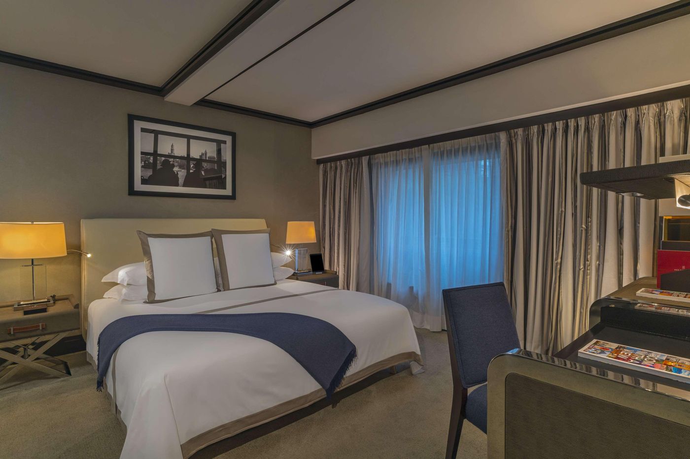 The-Chatwal-in-the-unbound-Collection-Room-44