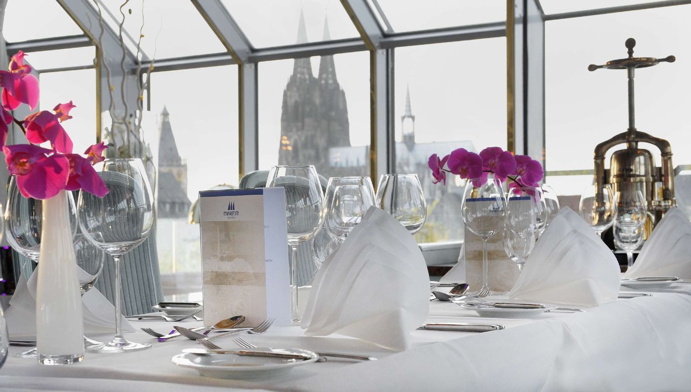 Maritim-Hotel-Cologne-Restaurant-59