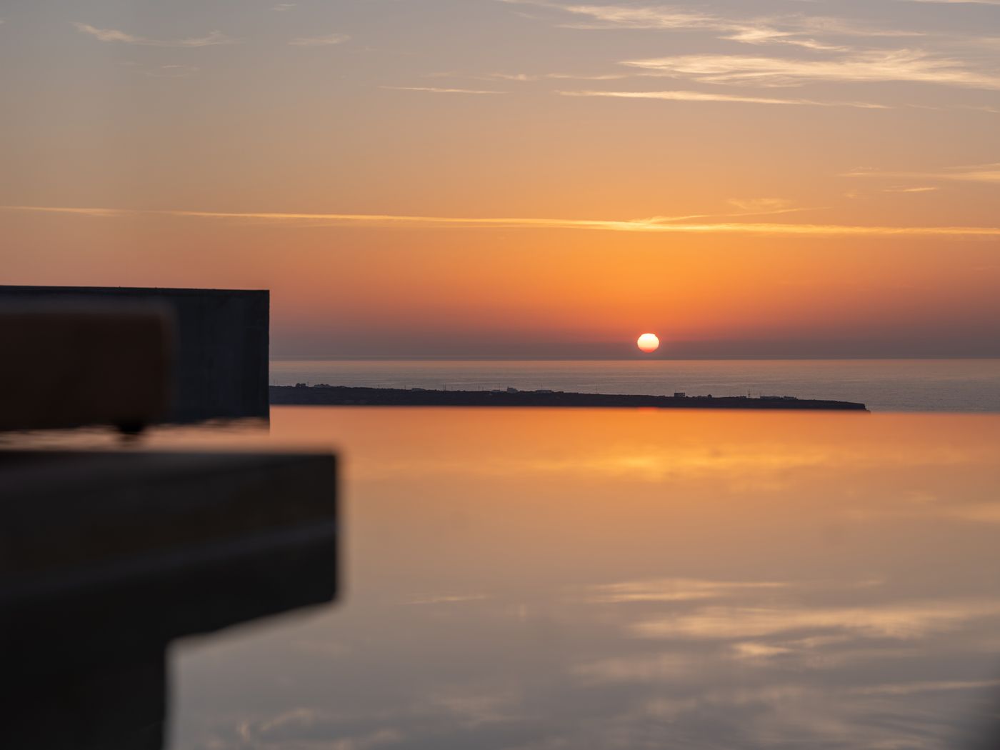 Santo Mine Oia Suites