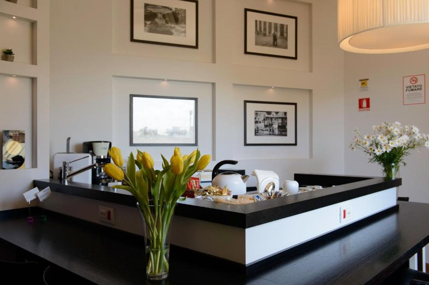 At-Home-Townhouse-Restaurant-8