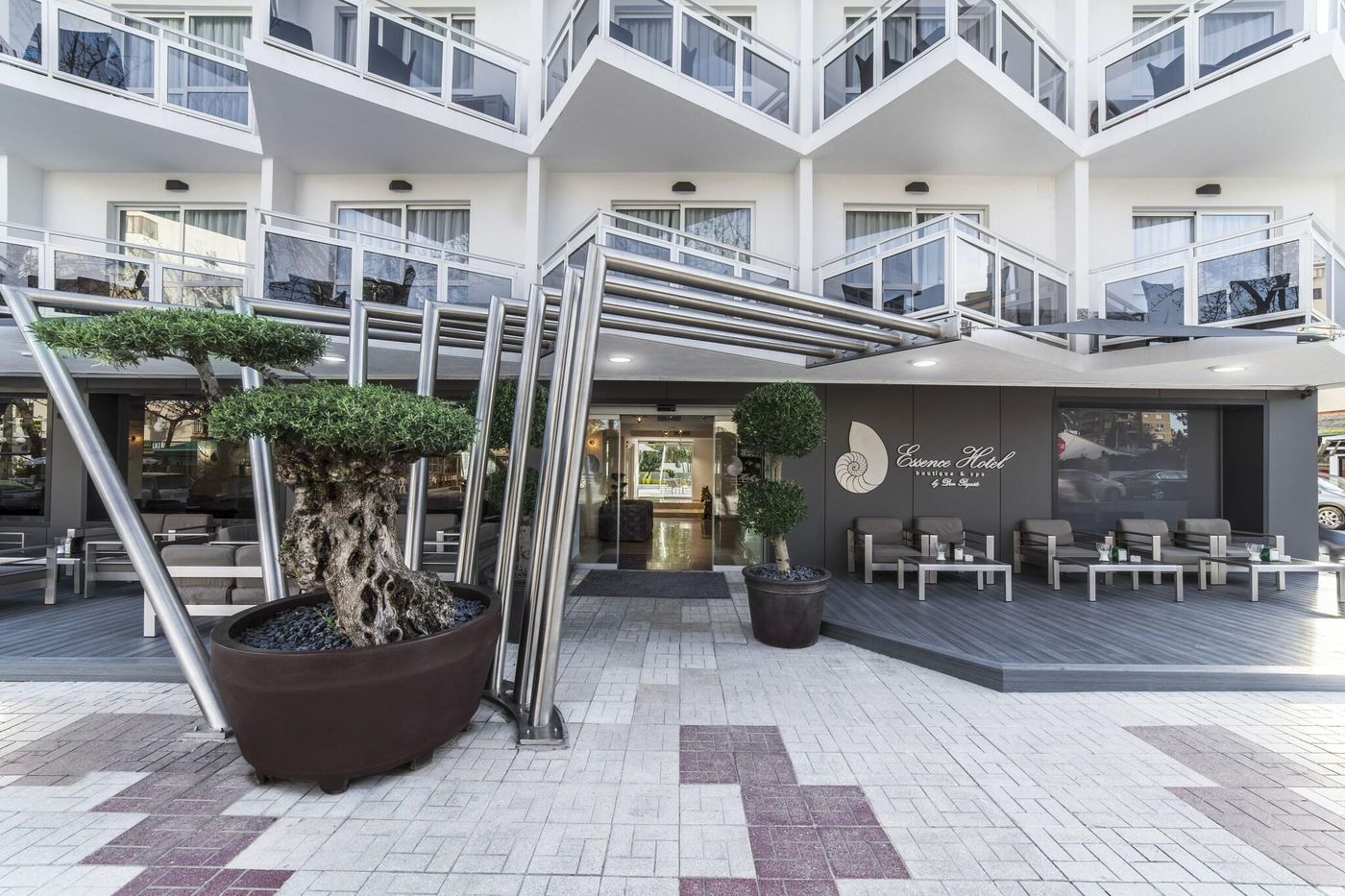 Don-Paquito-Terrace-18