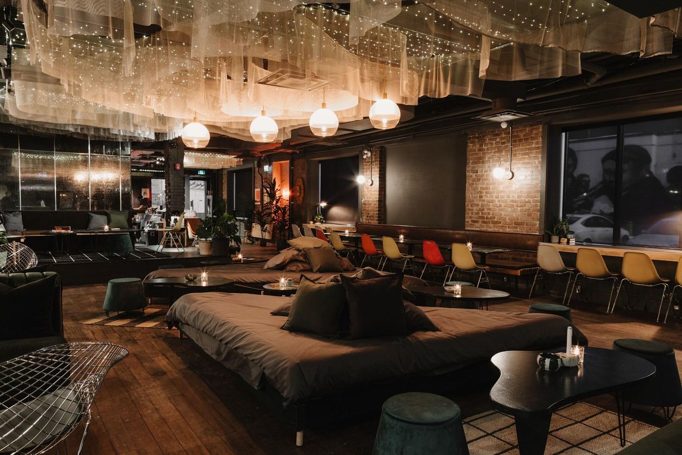 The Annex-Canada-Toronto-Lobby-6