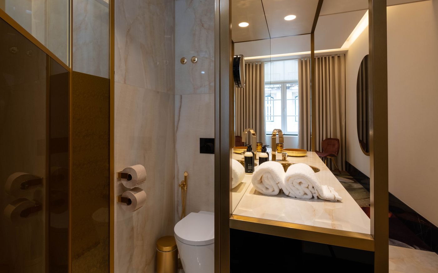 Madalena-By-the-Beautique-Hotels-Room-42