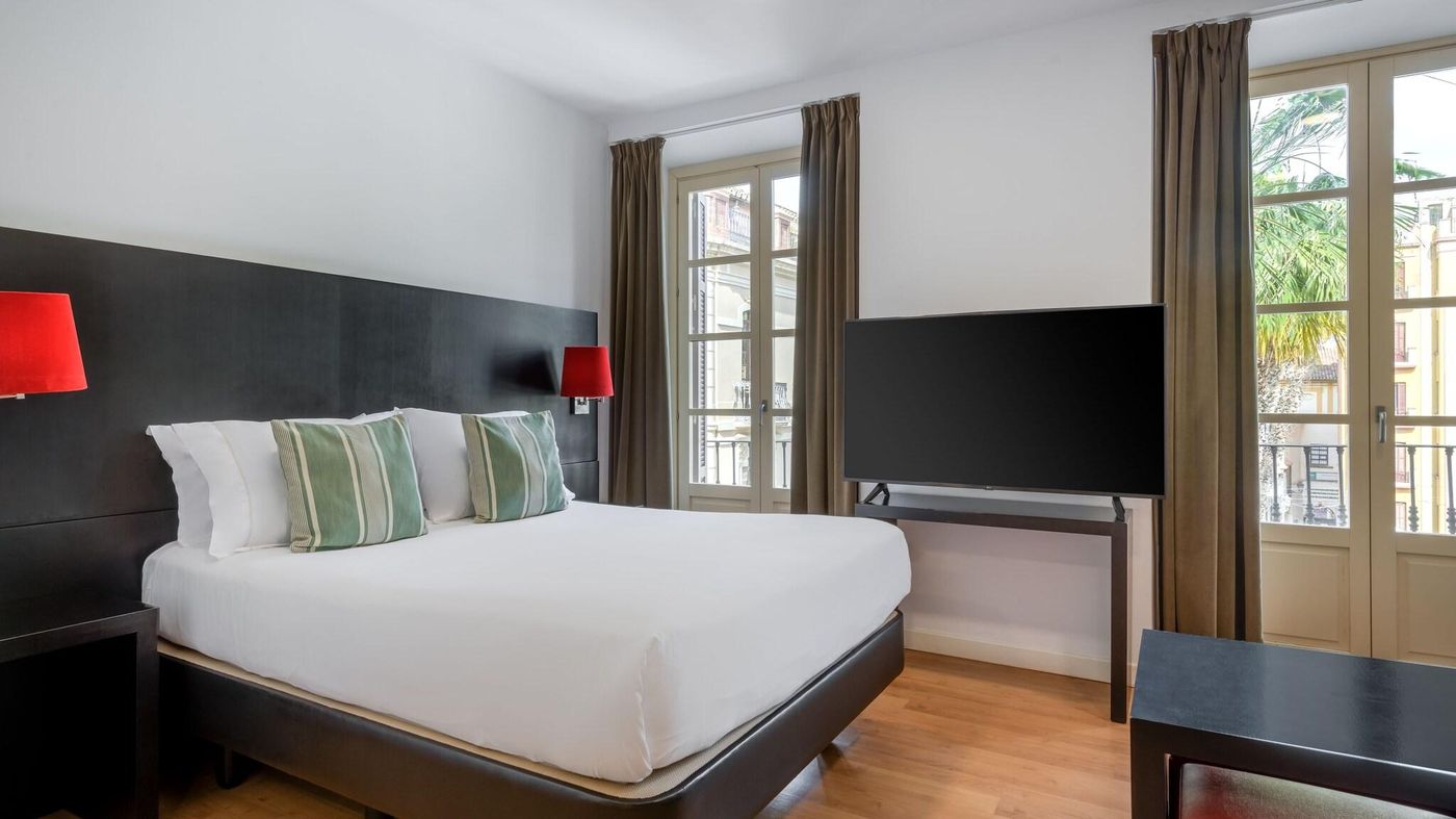 Larios-Malaga-Room-24
