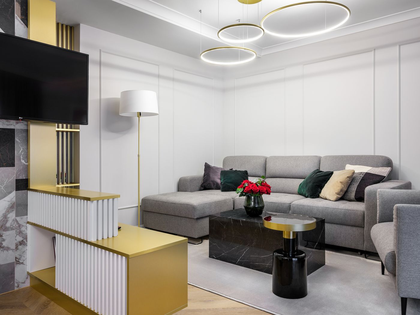 Hotel-Golden-Queen-Room-3