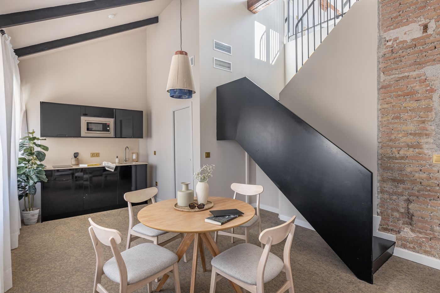 Libere-Malaga-Teatro-Romano-Room-36