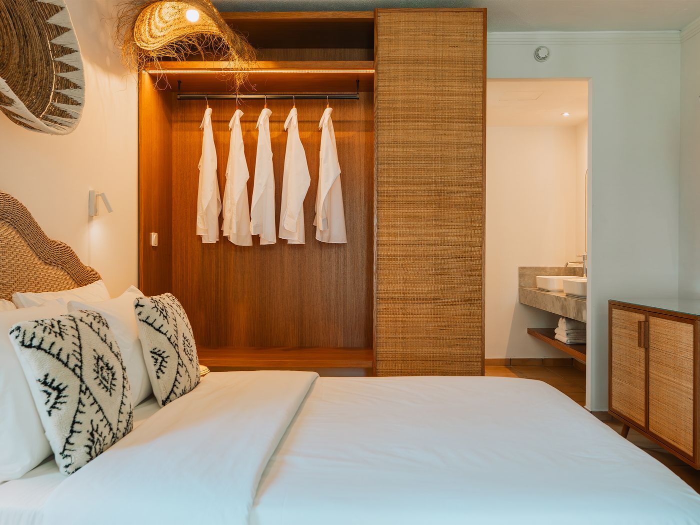 Grecotel-Casa-Paradiso-Room-47