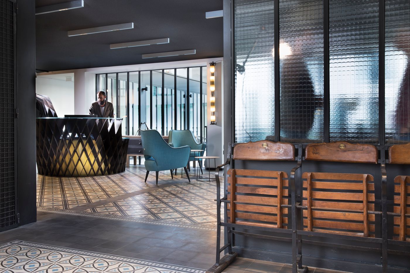 Les Deux Girafes - France - Paris - Lobby - 7