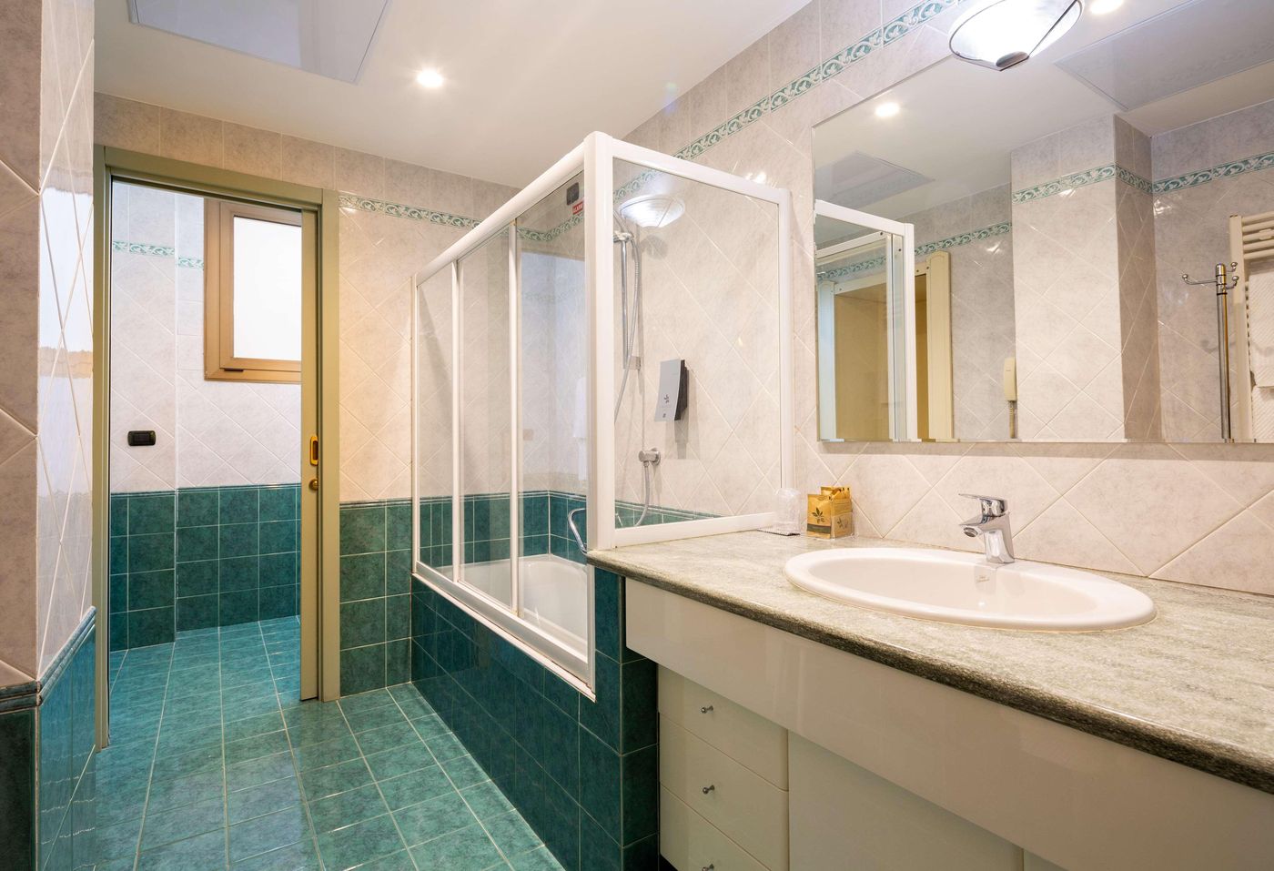 Best-Western-Air-Hotel-Linate-Room-27