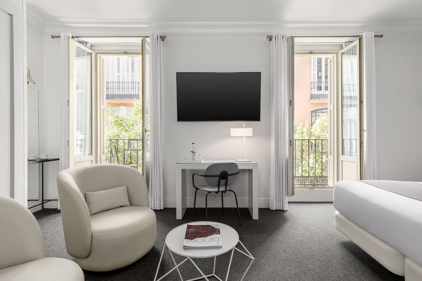 Room-Mate-Mario-Room-9