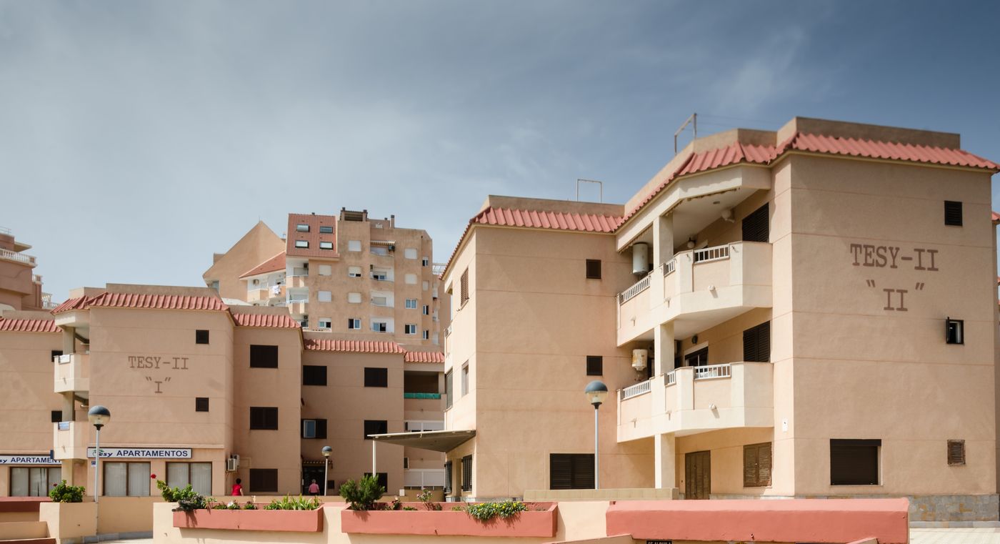 Apartamentos-Tesy-Lobby-13