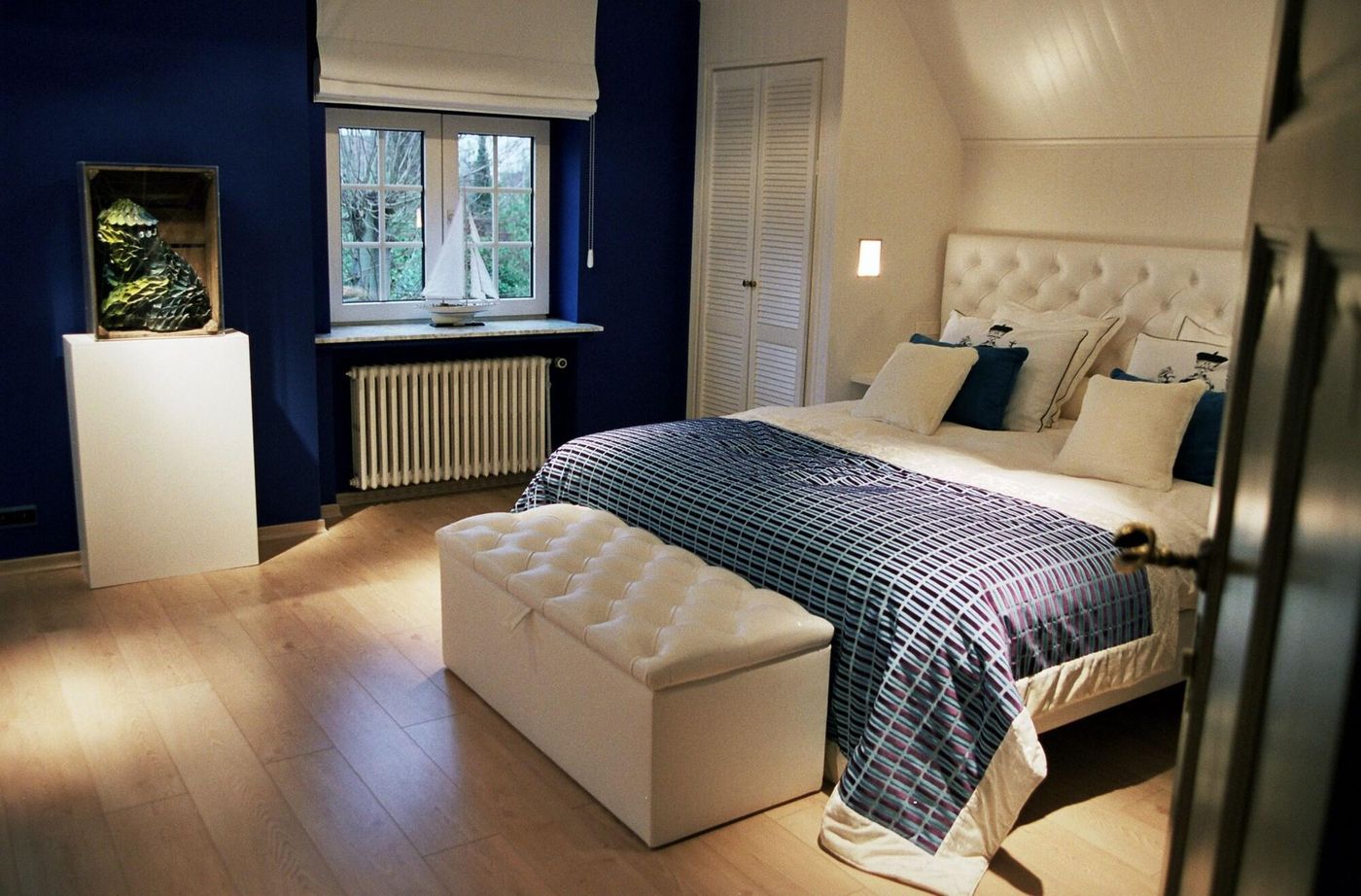 Charl's-Belgium-KNOKKE-HEIST-Room-6