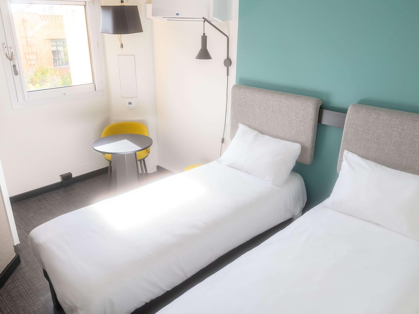 ibis-Nice-Centre-Gare-Room-30