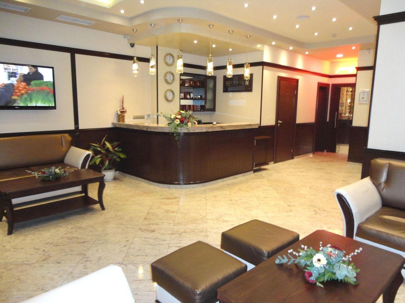 Hotel Favorit-Bulgaria-SOFIA-Lobby-7