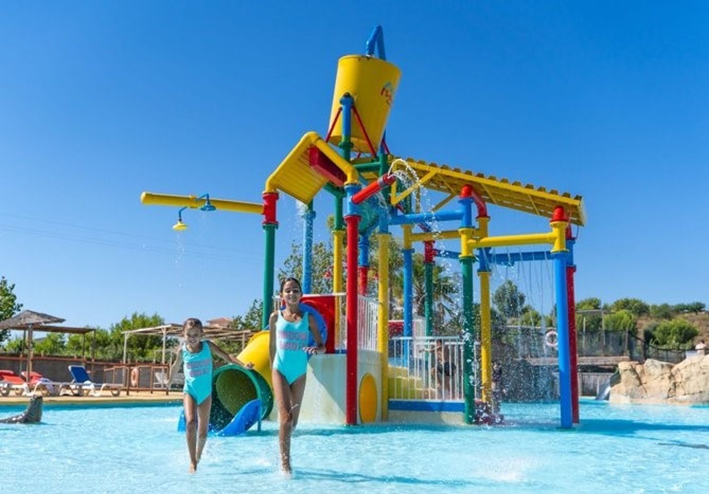 Magic Natura Animal Waterpark and Polynesian Lodge Resort