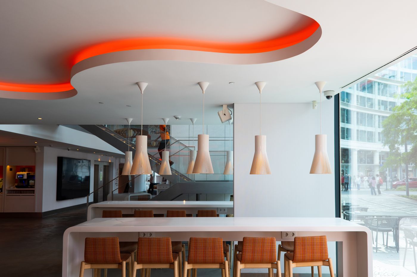 Evolution-Lisboa-Hotel-Lobby-7