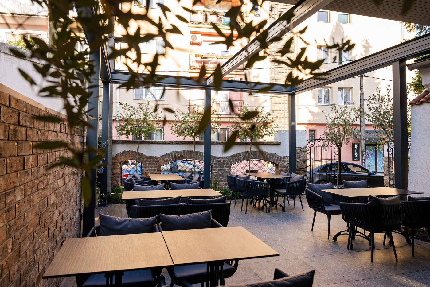 Garni Hotel Dum-Serbia-BELGRADE-General view-2