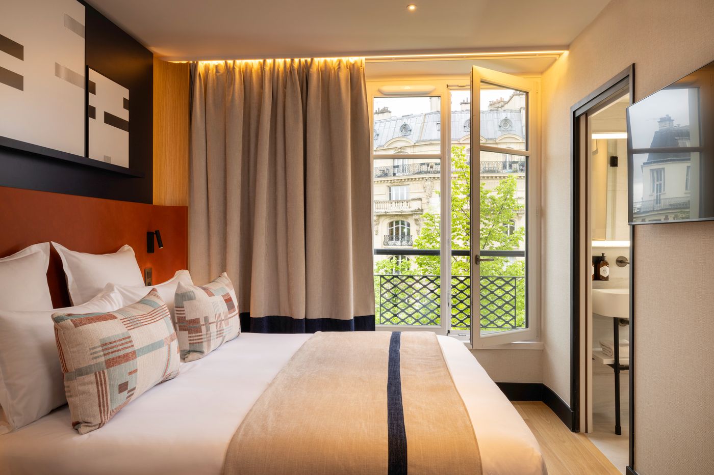 Raspail-Montparnasse-Room-18