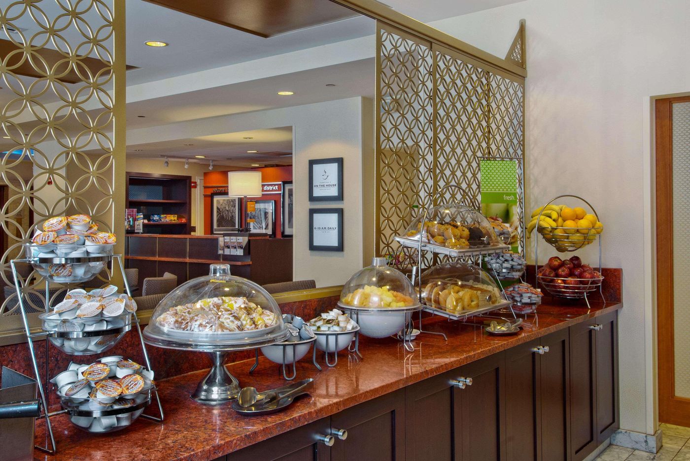 Hampton Inn Majestic Chicago Theatre District - United States - CHICAGO - Restaurant - 9