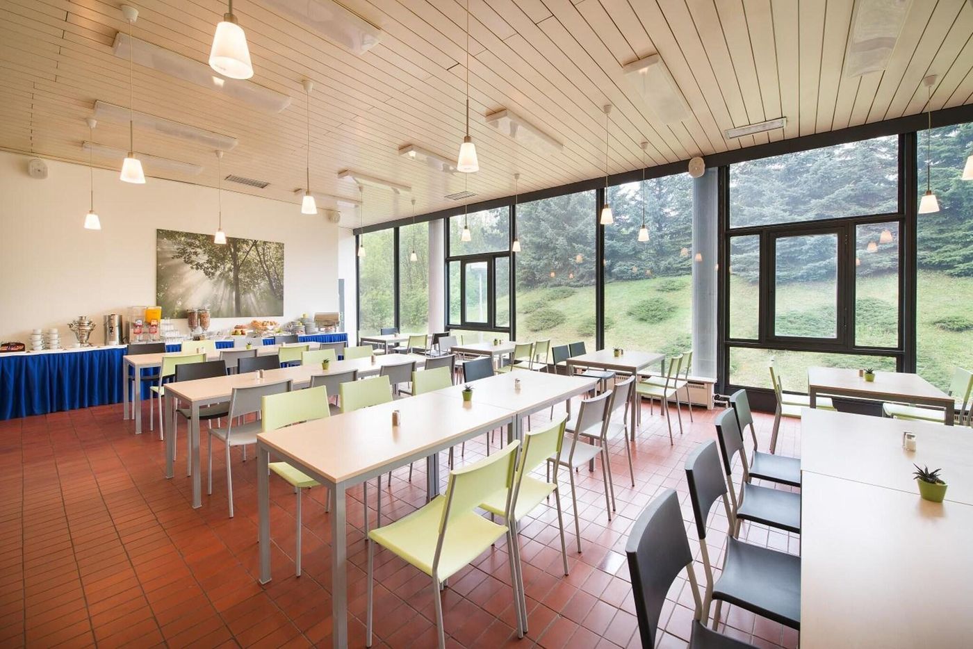 Energe-Restaurant-15