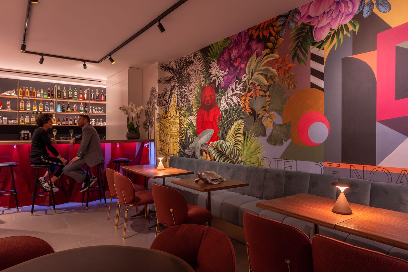 Hotel-Golden-Tulip-Opera-De-Noailles-Bar-9