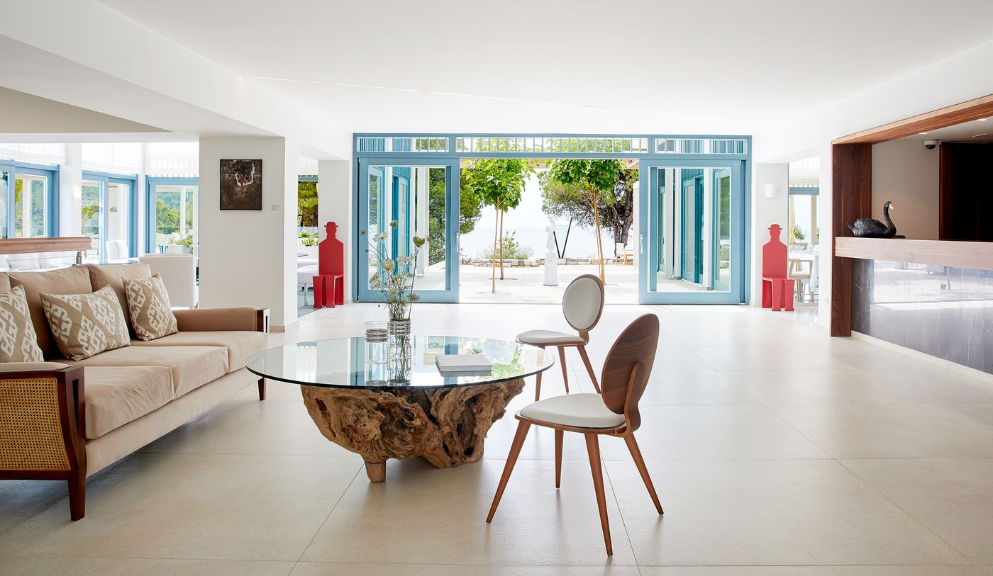 Elivi-Skiathos-Lobby-40