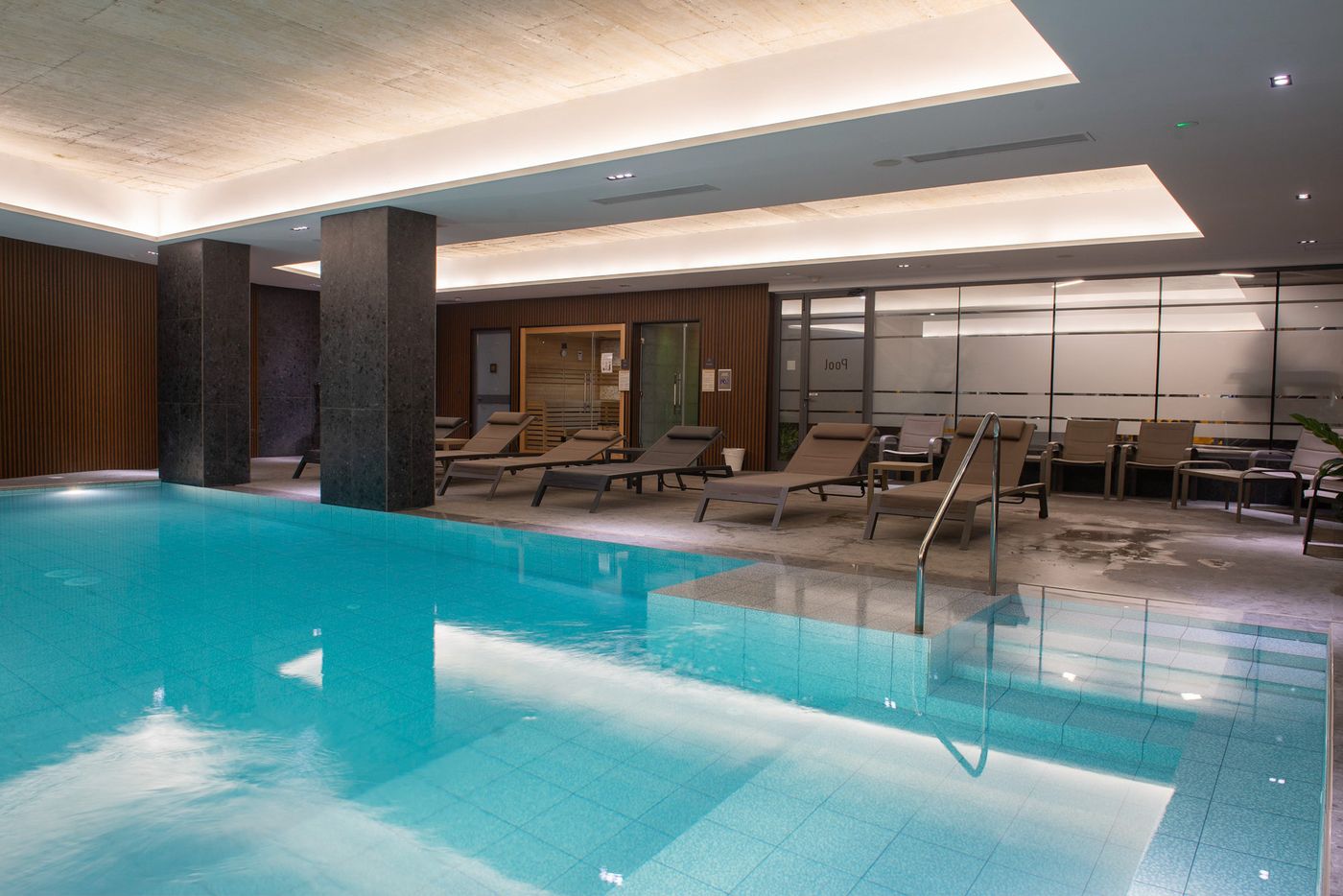 Grands-Suites-Hotel-Residences---Spa-Sports-and-Entertainment-81