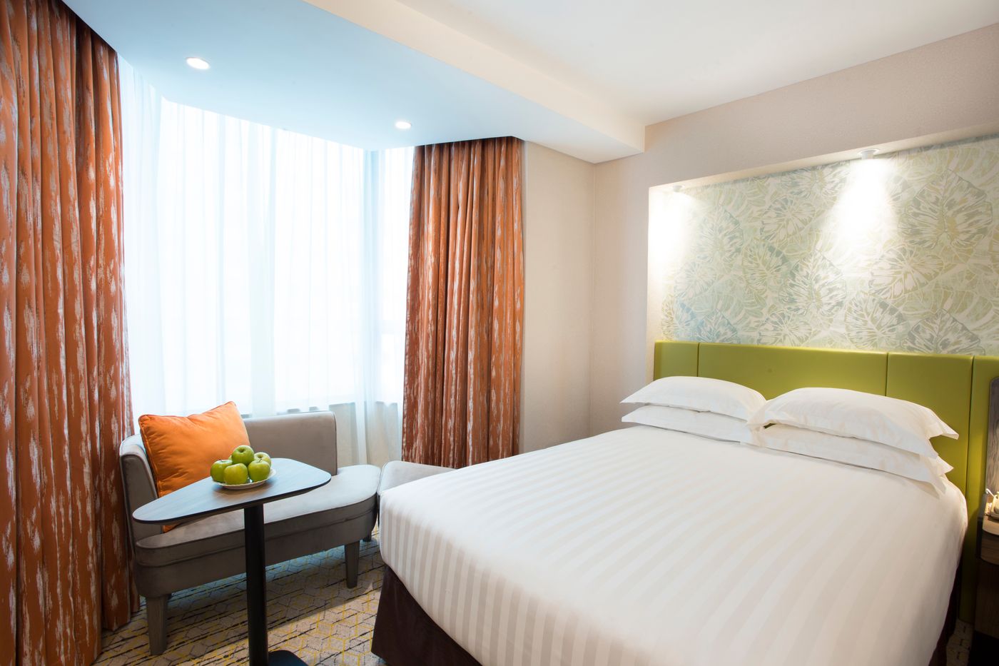 Wharney-Hotel-Room-21