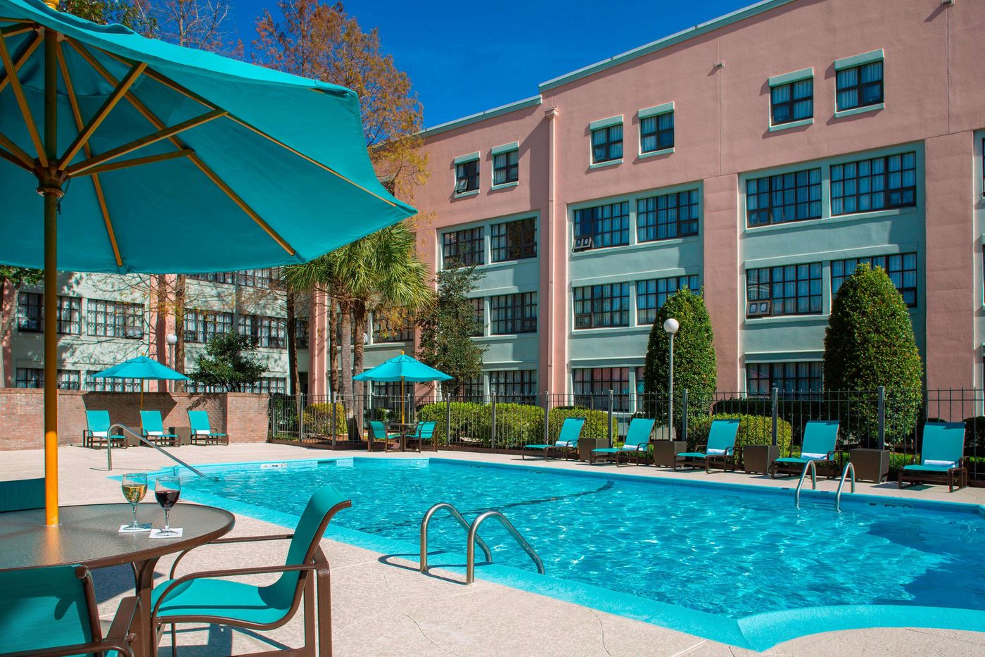 Sonesta ES Suites New Orleans Convention Center - United States - New Orleans - Pool - 3
