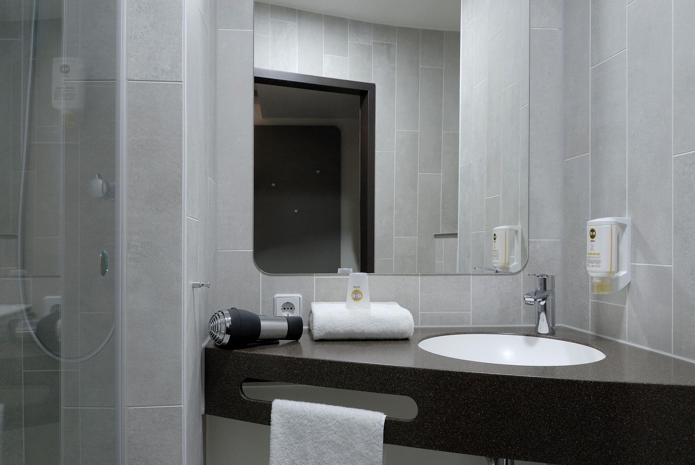 B&B Hotel Offenbach - Germany - Offenbach am Main - Room - 5