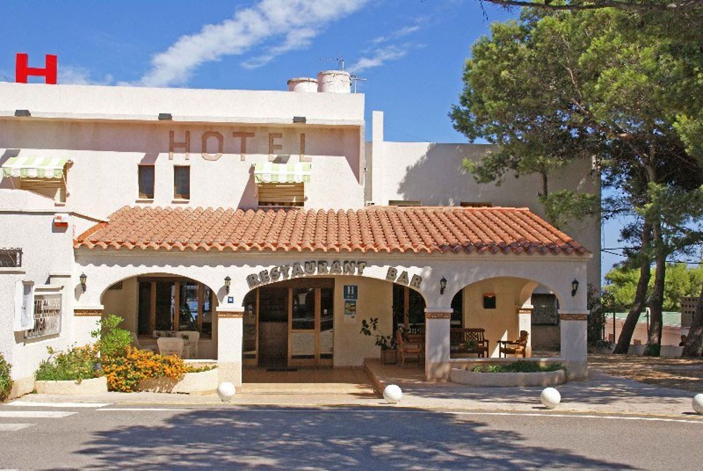 Hotel-LLorca-General-view-1