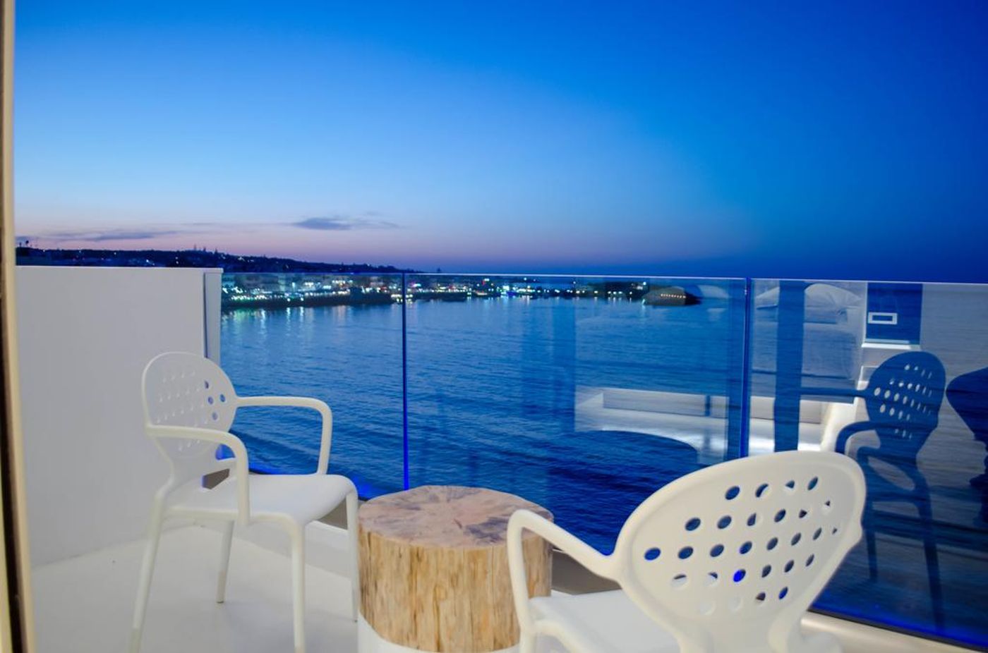 Kahlua Sea View Suites