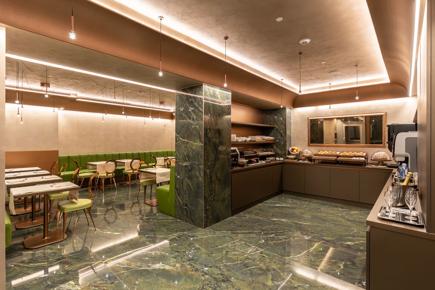 Ariston-Restaurant-19