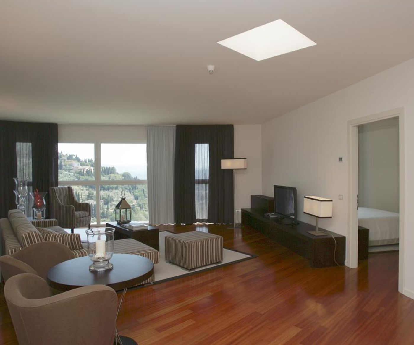 Eden-Rock-Resort-Room-28