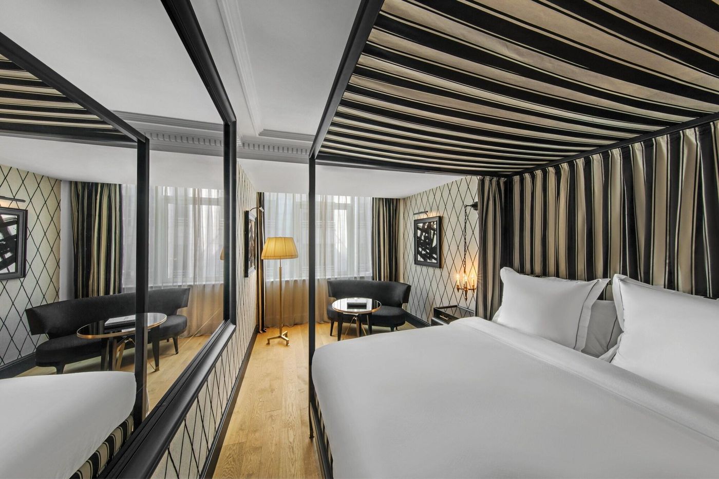 Hotel-de-Berri-Champs-Elysees--a-Luxury-Collection-Hotel--Paris-Room-49