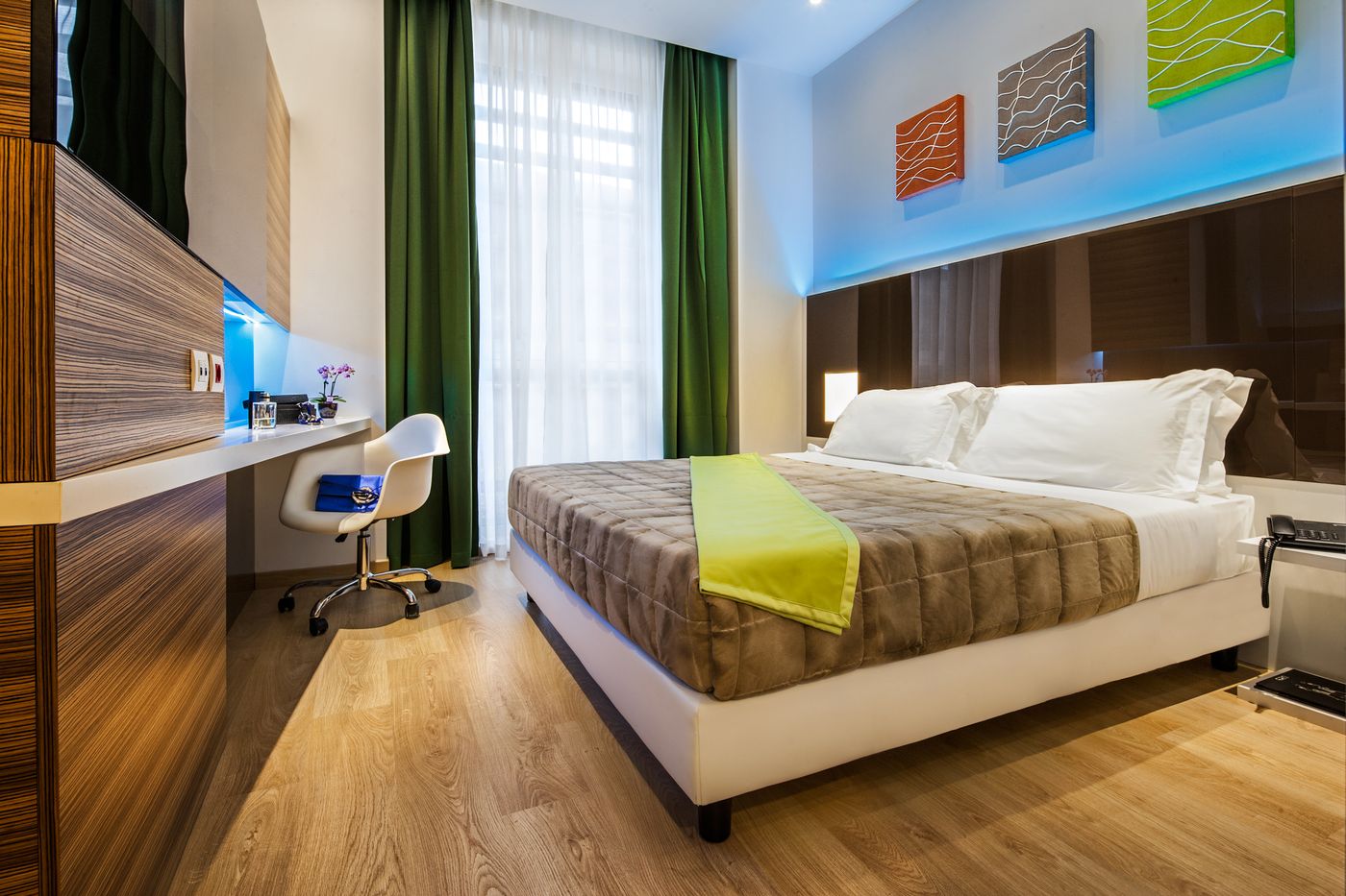 Hotel-Degli-Arcimboldi-Room-1