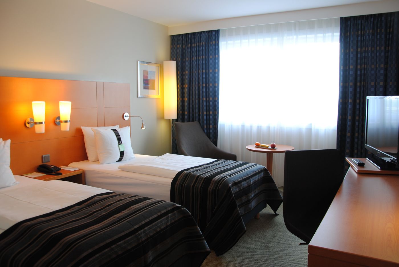 Holiday-Inn-Munich---City-Centre-Room-28