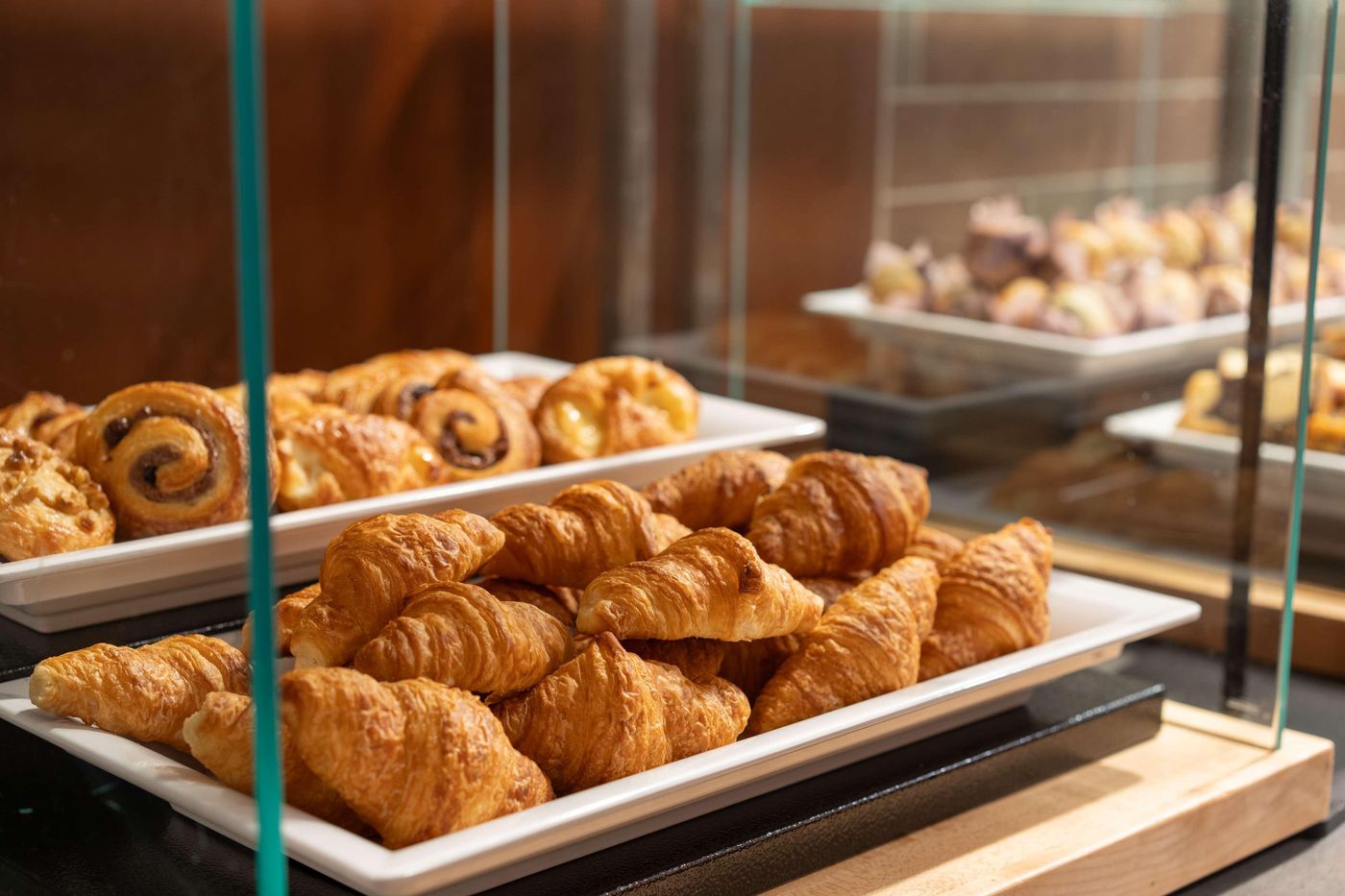 Embassy-Suites-by-Hilton-New-York-Manhattan-Times-Sq-Restaurant-75