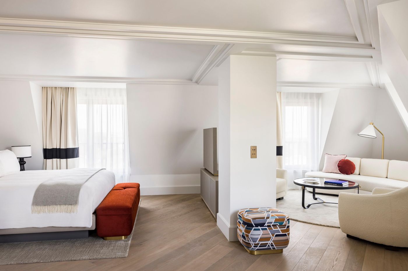Kimpton-St-Honore-Paris-Room-18