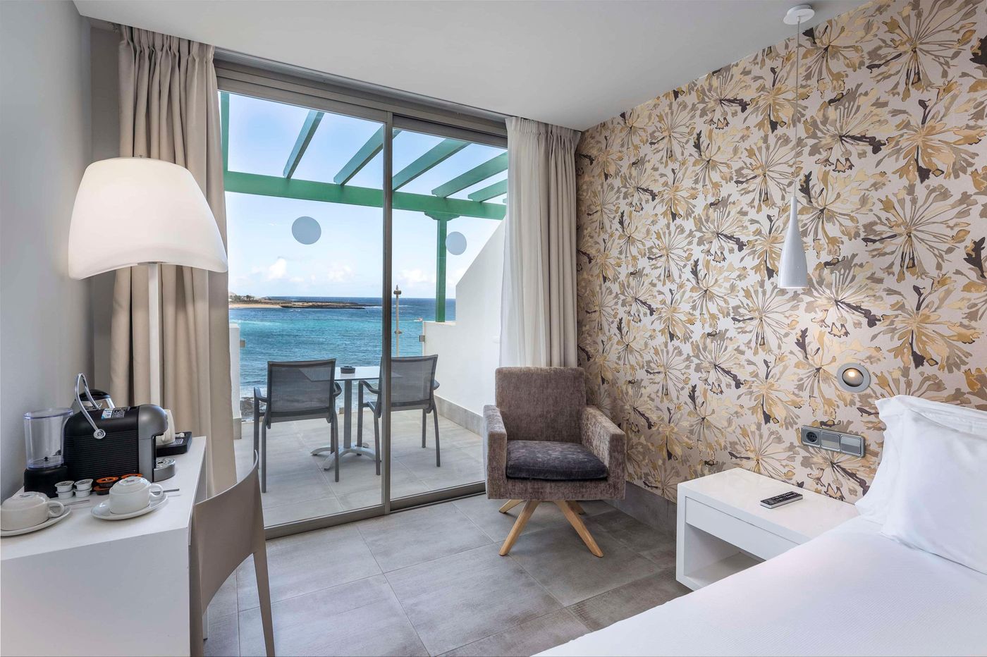 Barcelo-Teguise-Beach-Room-22