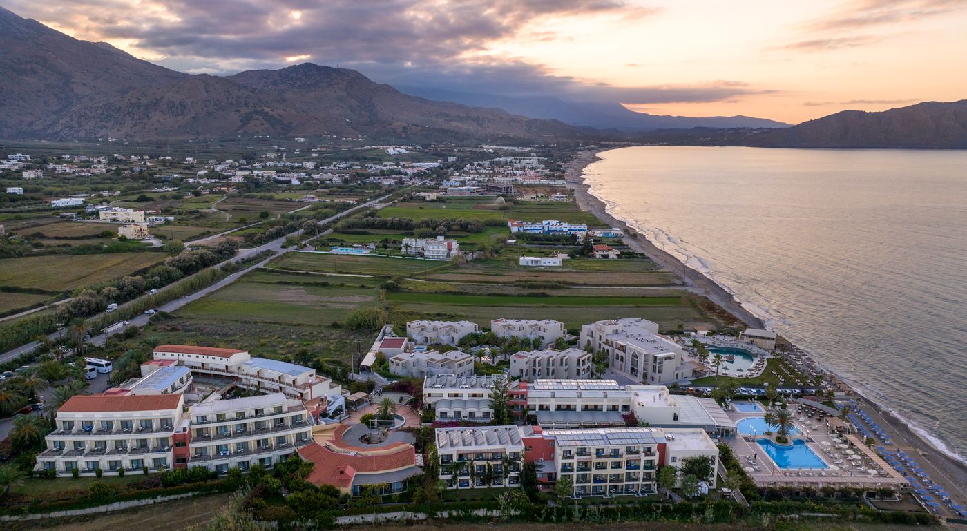 Hydramis-Palace-Beach-Resort-General-view-30