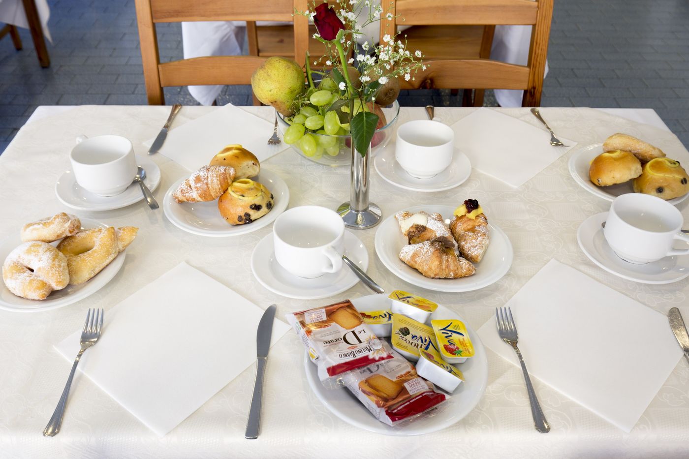 Angelina-Restaurant-20