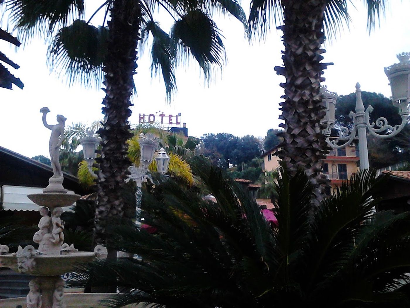 Hotel Happy Days - Italy - LICOLA - General view - 2