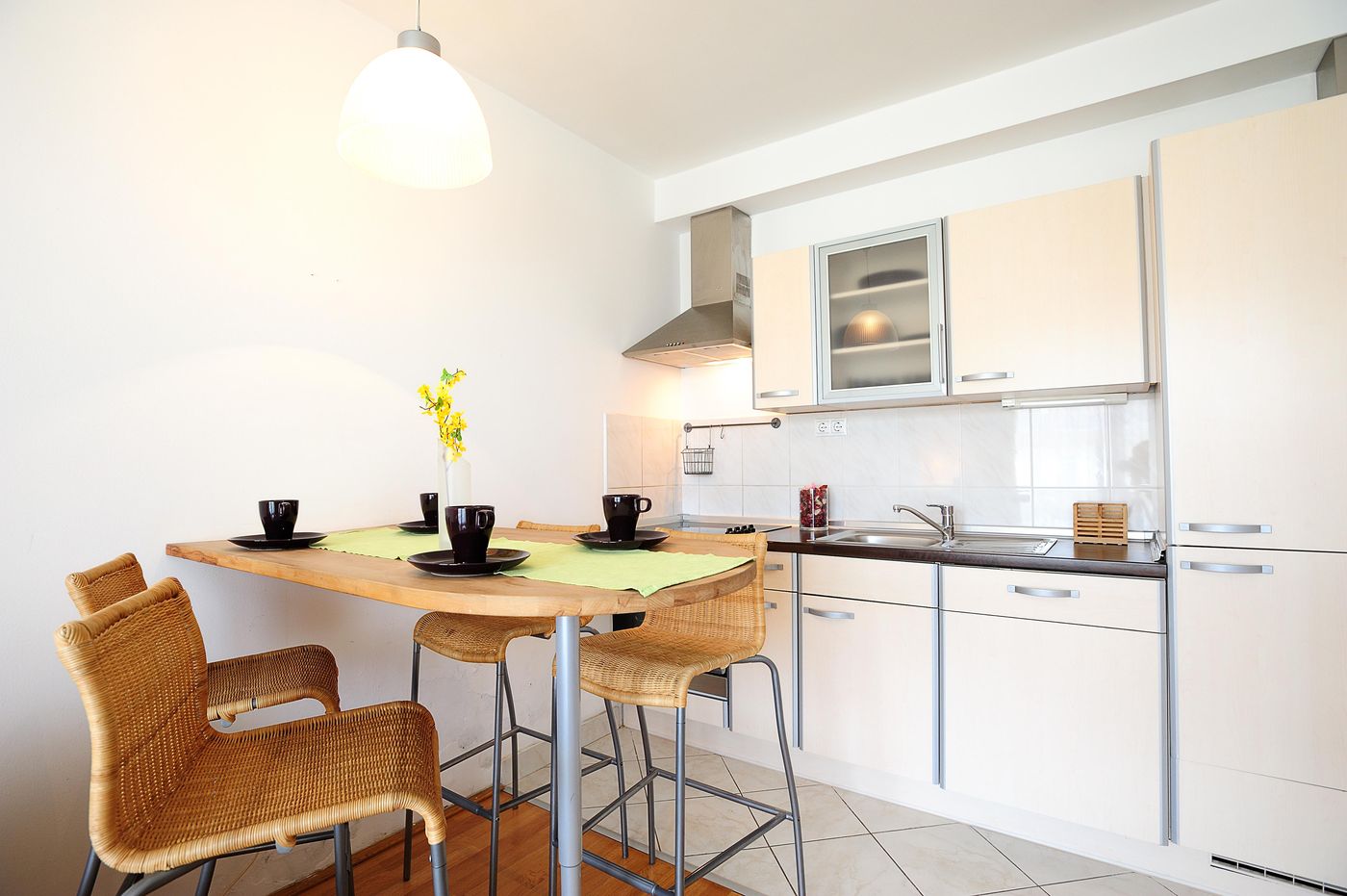 Comfort-Apartments-Room-6