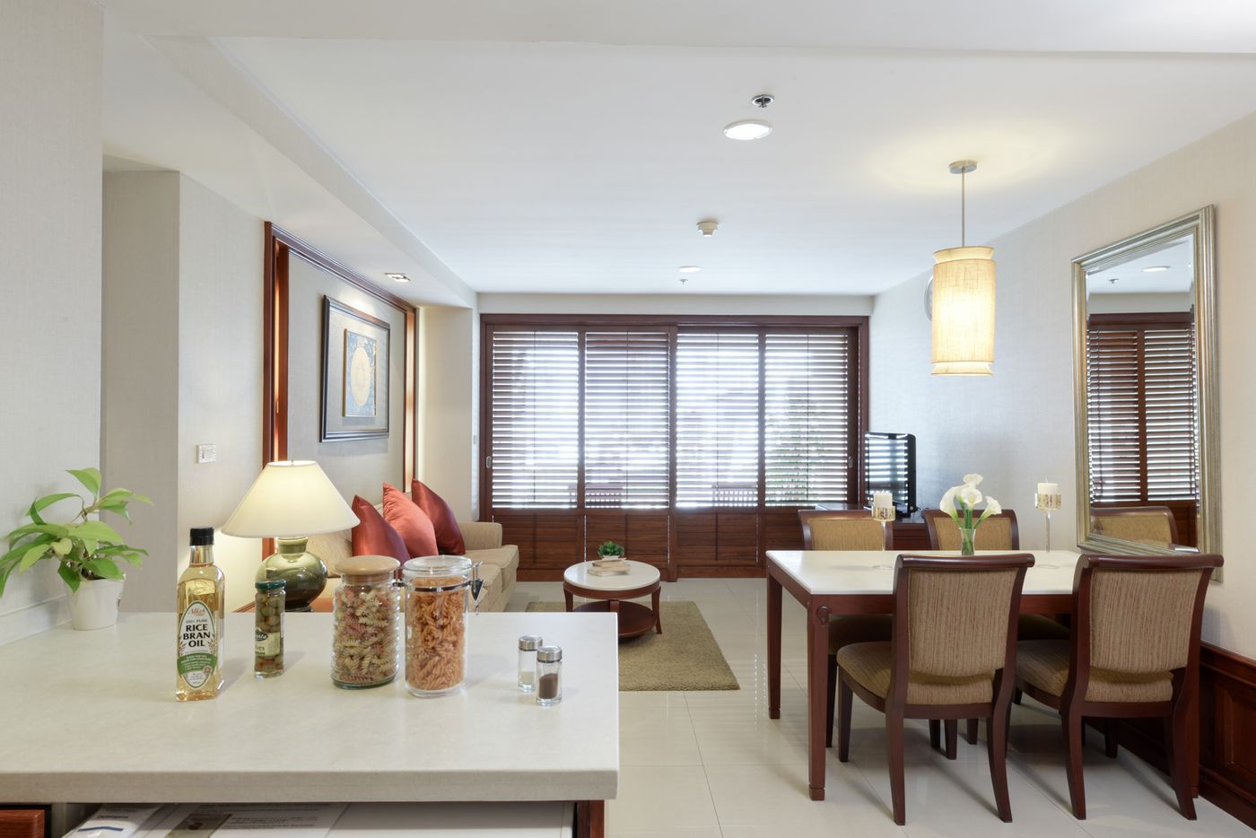 Centre-Point-Sukhumvit-Thong-Lo-Room-21